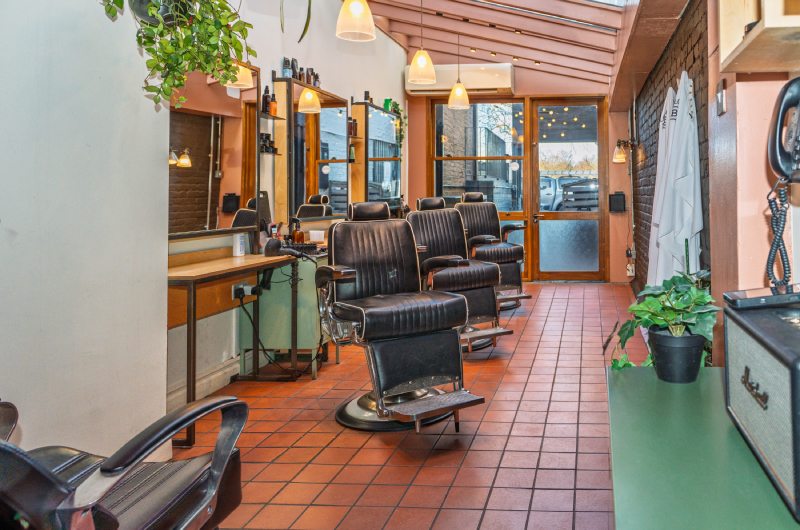 22B Bellevue Road London SW17 7EB